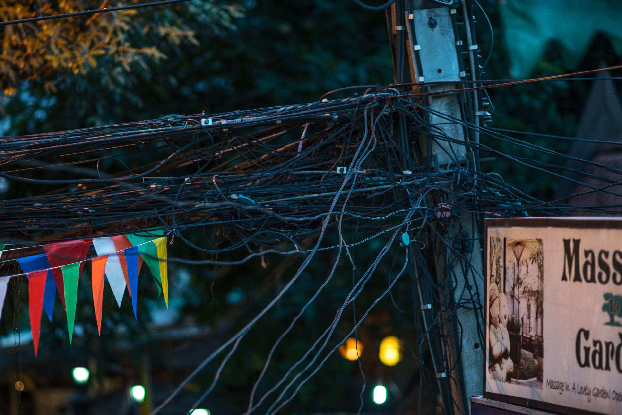 lightflow-thailand- 1_.jpg